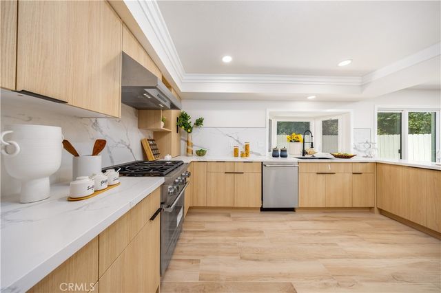 19402 Lemon Hill Drive, North Tustin, CA 92705