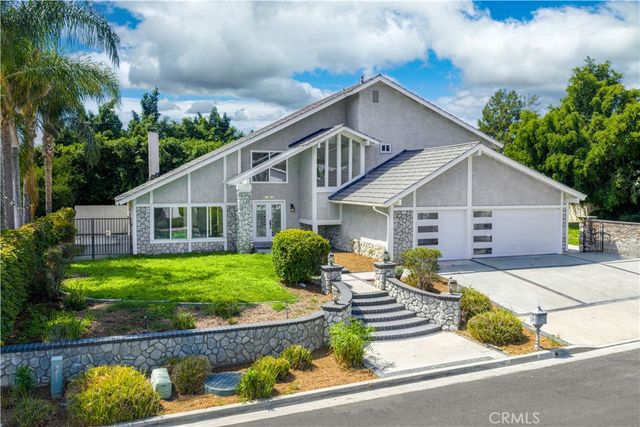 19402 Lemon Hill Drive, North Tustin, CA 92705