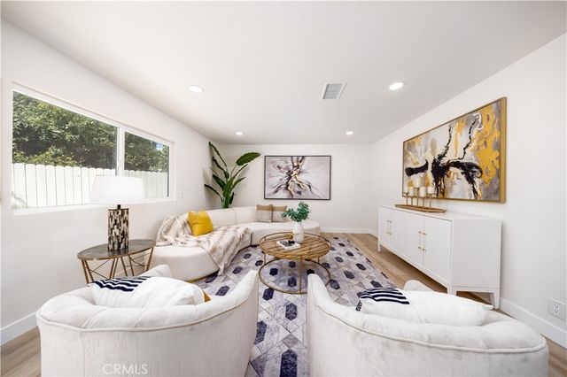 19402 Lemon Hill Drive, North Tustin, CA 92705