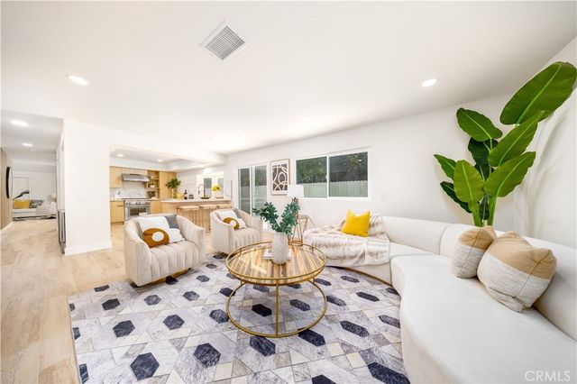 19402 Lemon Hill Drive, North Tustin, CA 92705