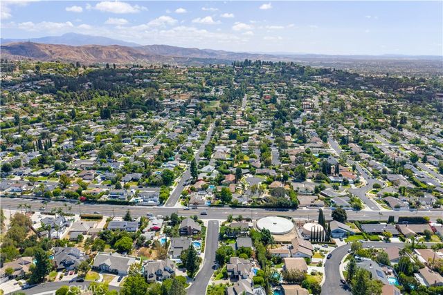 19402 Lemon Hill Drive, North Tustin, CA 92705