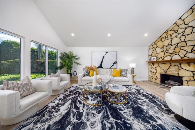 19402 Lemon Hill Drive, North Tustin, CA 92705