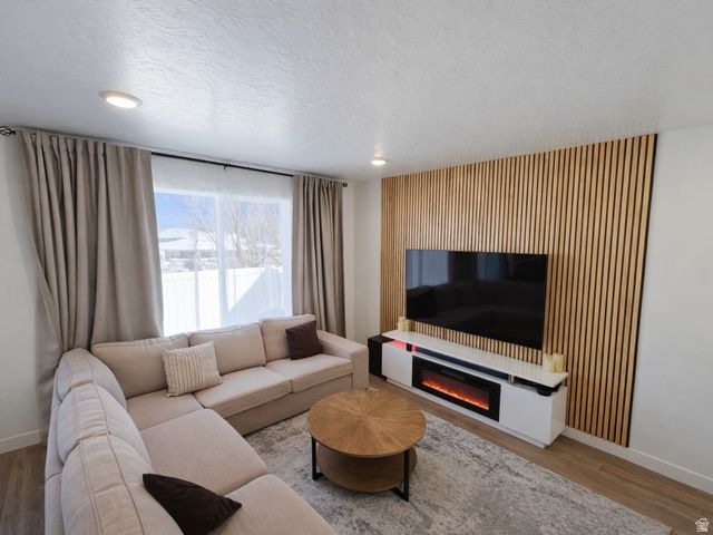 338 N STARBOARD LN, Saratoga Springs, UT 84045