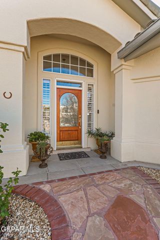 6616 Wind Ridge Drive, El Paso, TX 79912