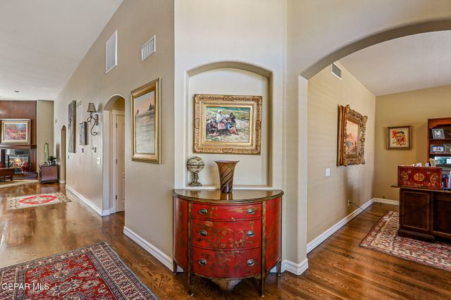 6616 Wind Ridge Drive, El Paso, TX 79912