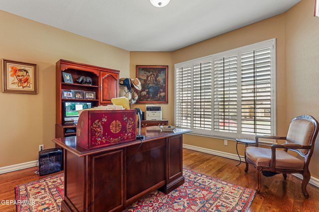 6616 Wind Ridge Drive, El Paso, TX 79912