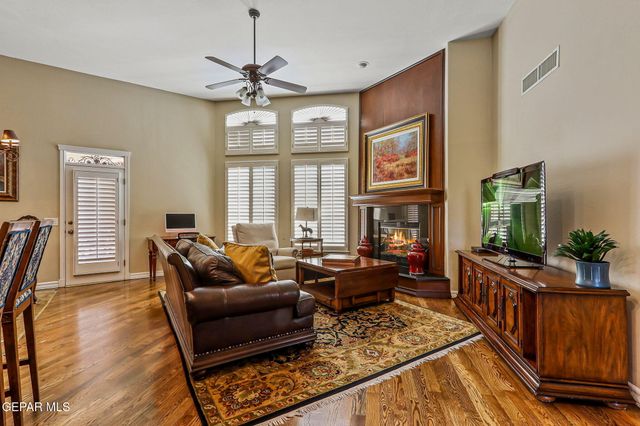 6616 Wind Ridge Drive, El Paso, TX 79912