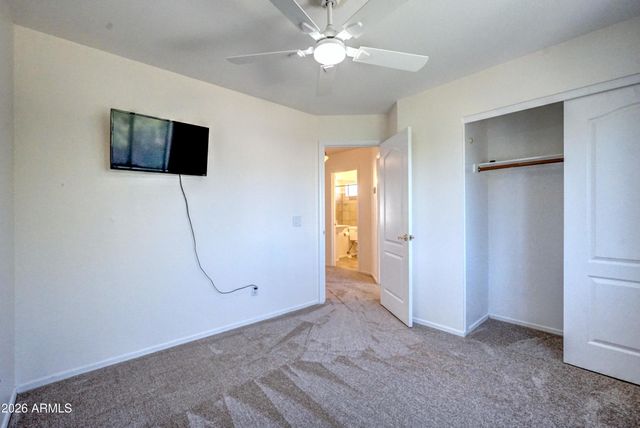 4402 E DESERT WIND Drive, Phoenix, AZ 85044