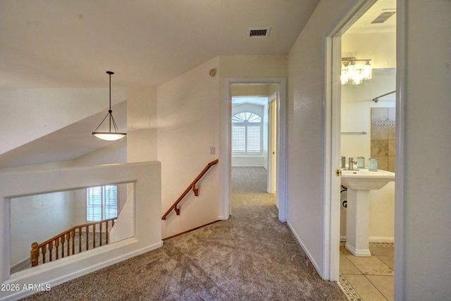 4402 E DESERT WIND Drive, Phoenix, AZ 85044