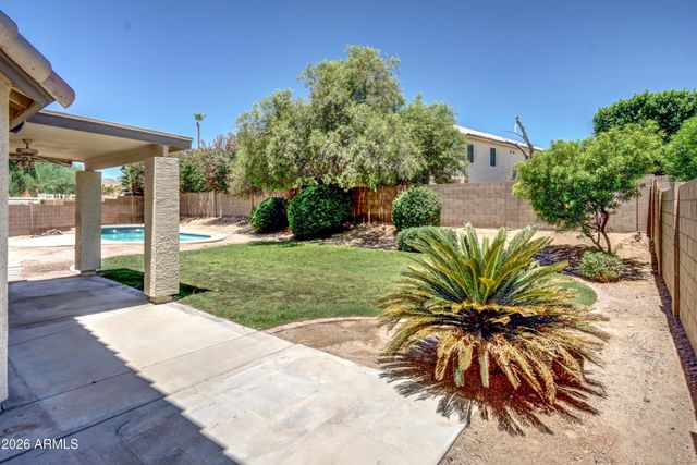 4402 E DESERT WIND Drive, Phoenix, AZ 85044