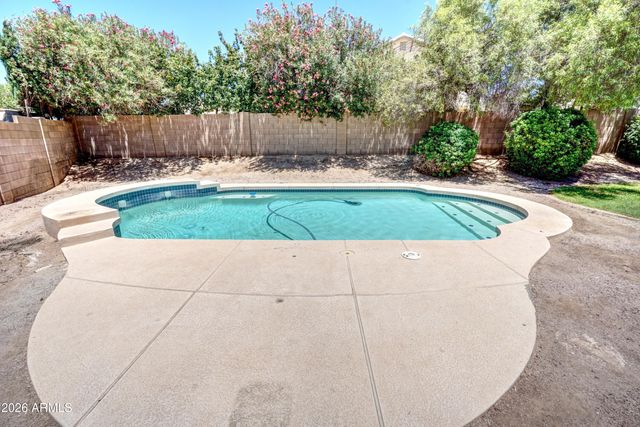 4402 E DESERT WIND Drive, Phoenix, AZ 85044