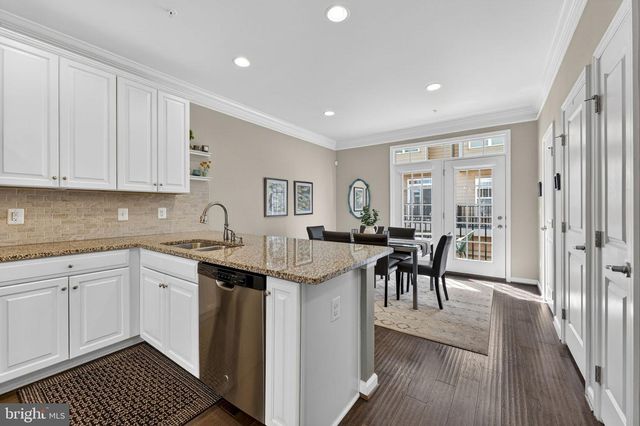 459 HAUPT SQ SE, Leesburg, VA 20175
