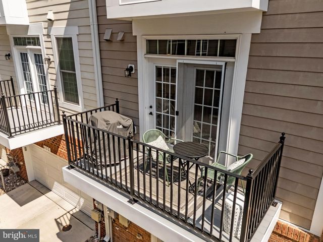 459 HAUPT SQ SE, Leesburg, VA 20175