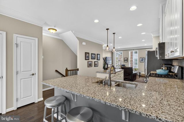 459 HAUPT SQ SE, Leesburg, VA 20175
