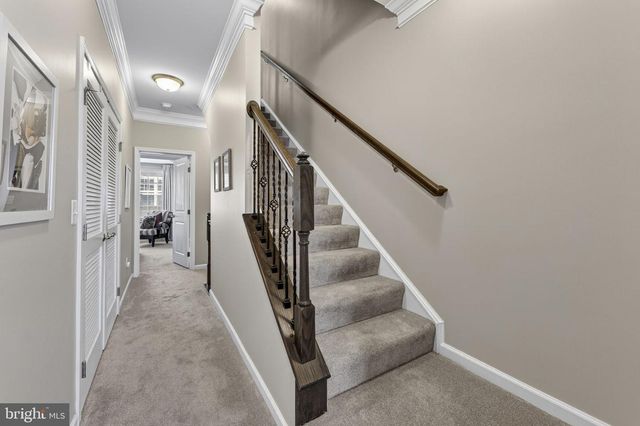 459 HAUPT SQ SE, Leesburg, VA 20175