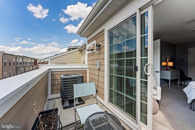 459 HAUPT SQ SE, Leesburg, VA 20175