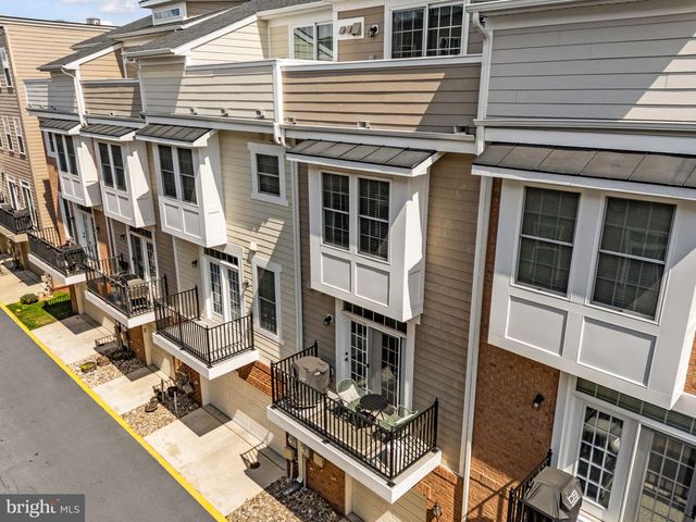 459 HAUPT SQ SE, Leesburg, VA 20175