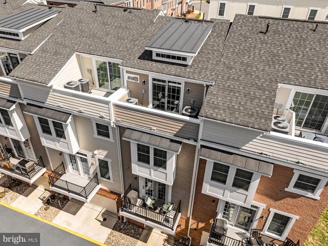 459 HAUPT SQ SE, Leesburg, VA 20175