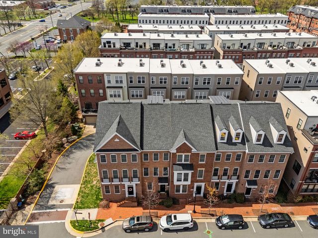 459 HAUPT SQ SE, Leesburg, VA 20175