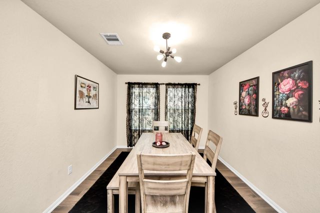 15422 Meandering Post Trail, Houston, TX 77044