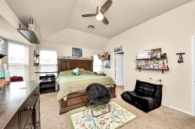 15422 Meandering Post Trail, Houston, TX 77044