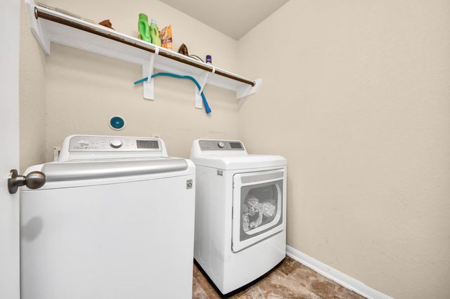15422 Meandering Post Trail, Houston, TX 77044