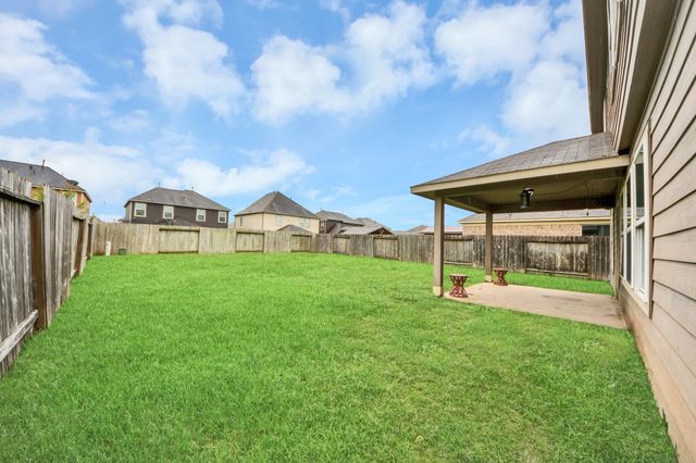 15422 Meandering Post Trail, Houston, TX 77044