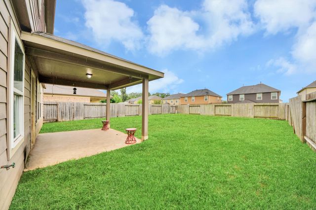 15422 Meandering Post Trail, Houston, TX 77044