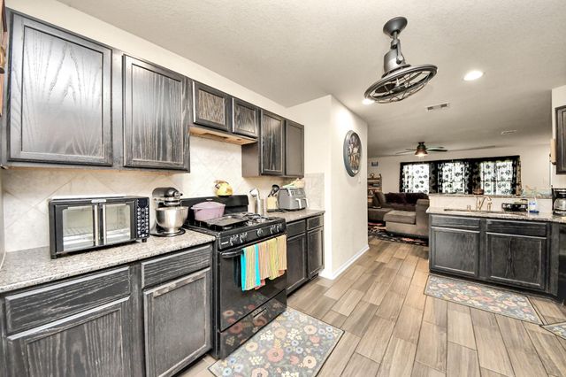 15422 Meandering Post Trail, Houston, TX 77044