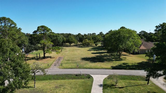 2403 Taylor Lane, Pearland, TX 77581