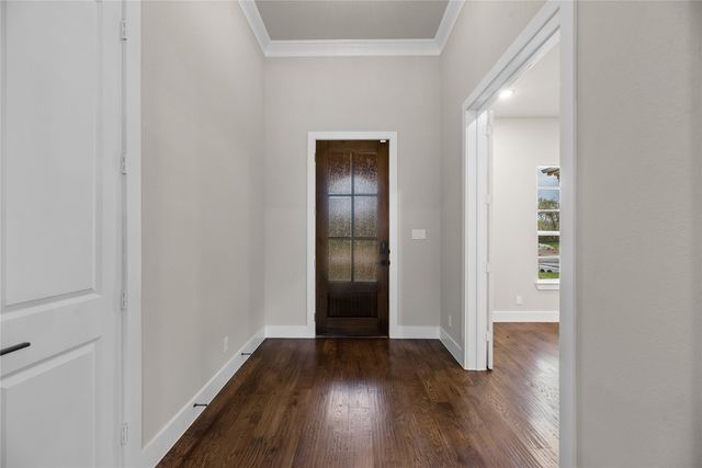 1010 Julian Drive, Van Alstyne, TX 75495