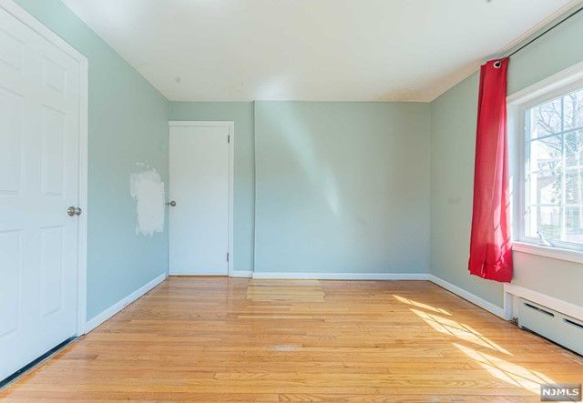 1228 Overlook Avenue, Teaneck, NJ 07666
