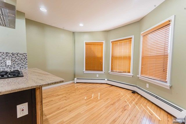 1228 Overlook Avenue, Teaneck, NJ 07666