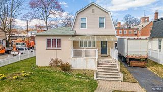 1228 Overlook Avenue, Teaneck, NJ 07666