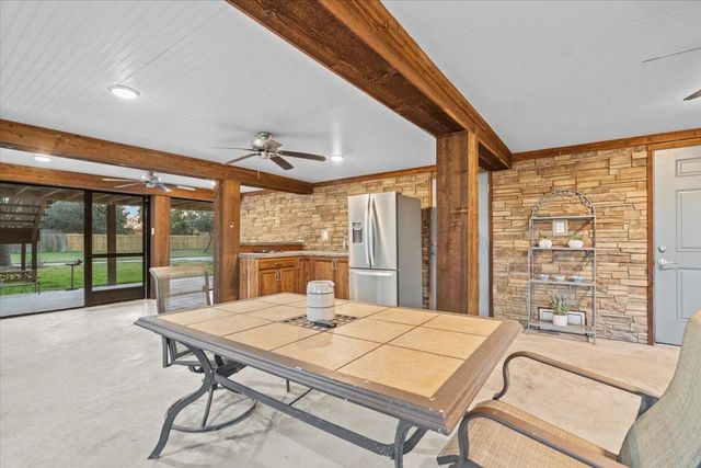 603 Shady Glen Drive, Anahuac, TX 77514