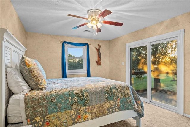 603 Shady Glen Drive, Anahuac, TX 77514