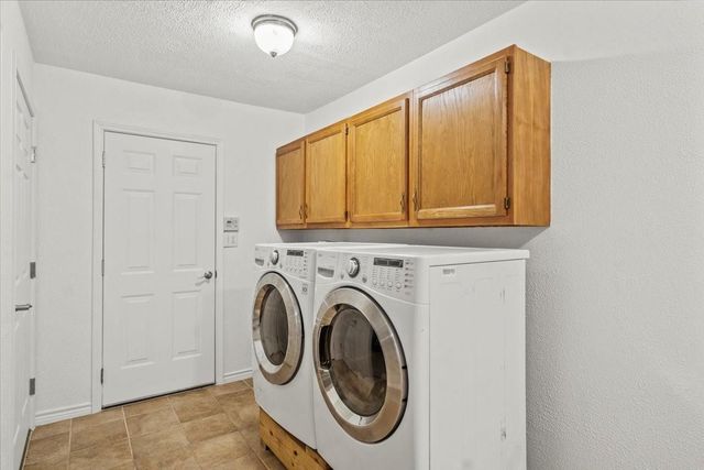 603 Shady Glen Drive, Anahuac, TX 77514