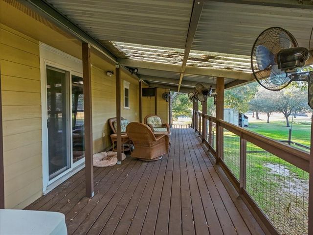 603 Shady Glen Drive, Anahuac, TX 77514