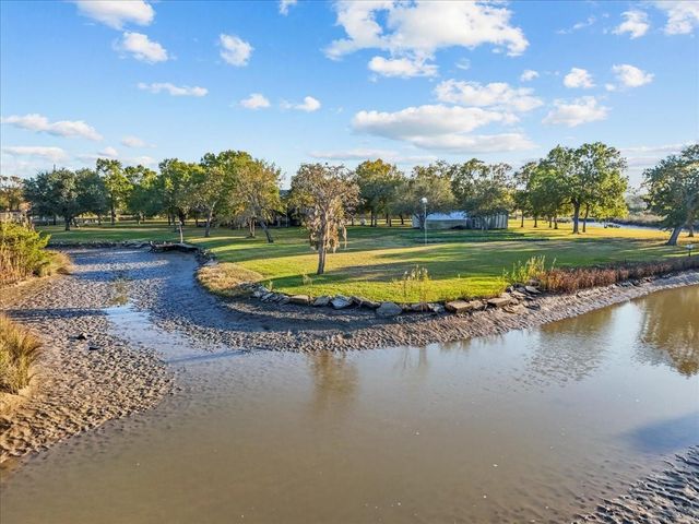 603 Shady Glen Drive, Anahuac, TX 77514