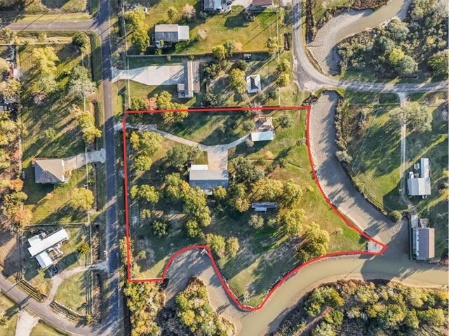 603 Shady Glen Drive, Anahuac, TX 77514