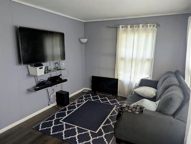 1688 LILAC LANE, Green Bay, WI 54302