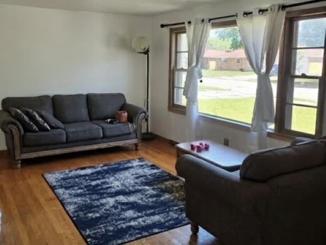 1688 LILAC LANE, Green Bay, WI 54302