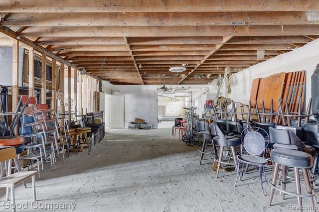 23919 John R Road, Hazel Park, MI 48030