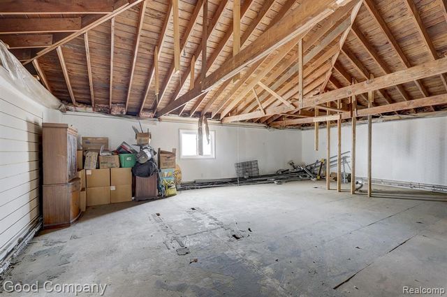23919 John R Road, Hazel Park, MI 48030