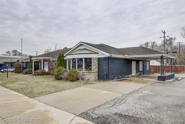 23919 John R Road, Hazel Park, MI 48030
