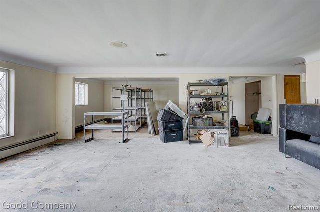 23919 John R Road, Hazel Park, MI 48030