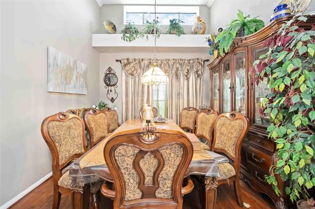 602 Beverly Circle, Stafford, TX 77477