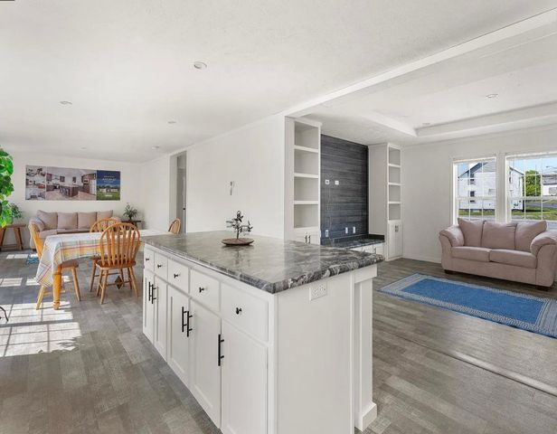 14 Reid Circle, Bethlehem, NH 03574