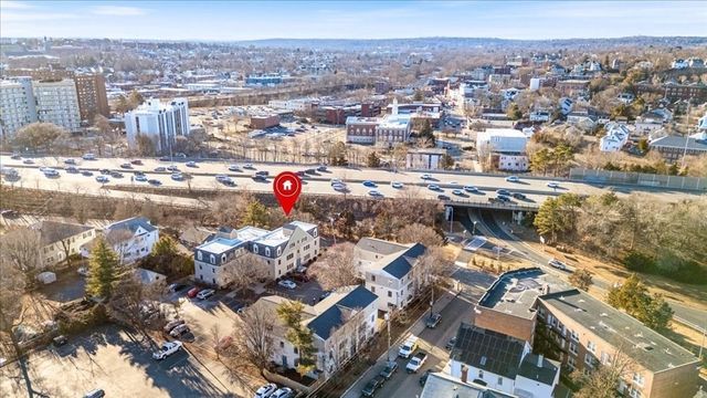 45 Cross St 19, Medford, MA 02155