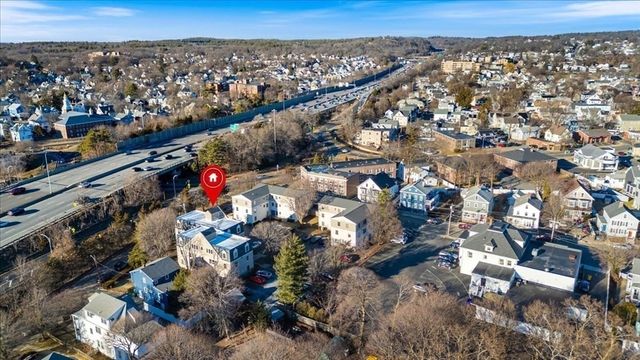45 Cross St 19, Medford, MA 02155